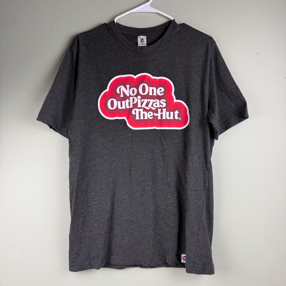 Pizza Hut No One OutPizzas The Hut‎ Graphic T-Shirt Mens Medium Gray employee